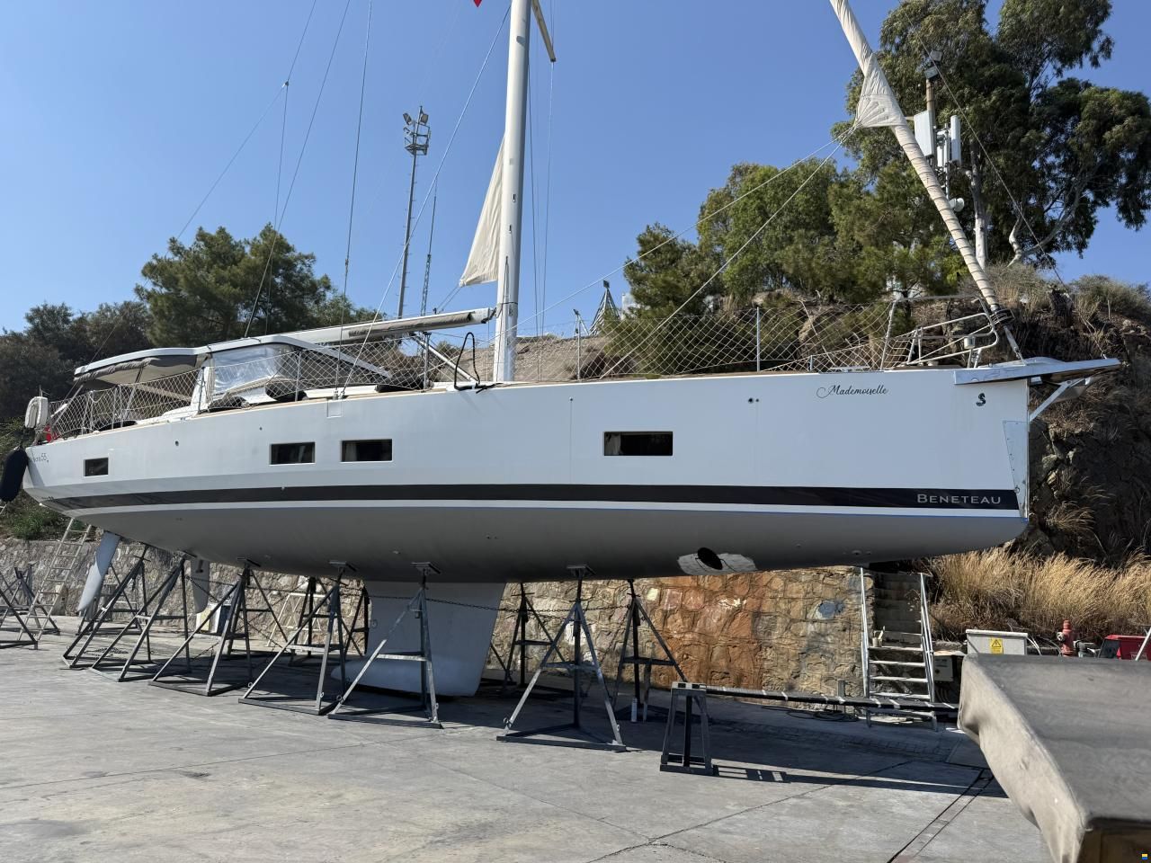 Beneteau Oceanis 55