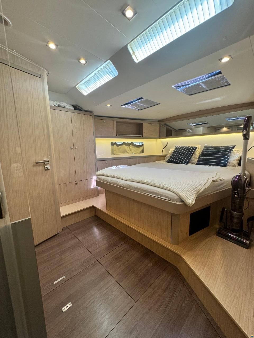 Beneteau Oceanis 55