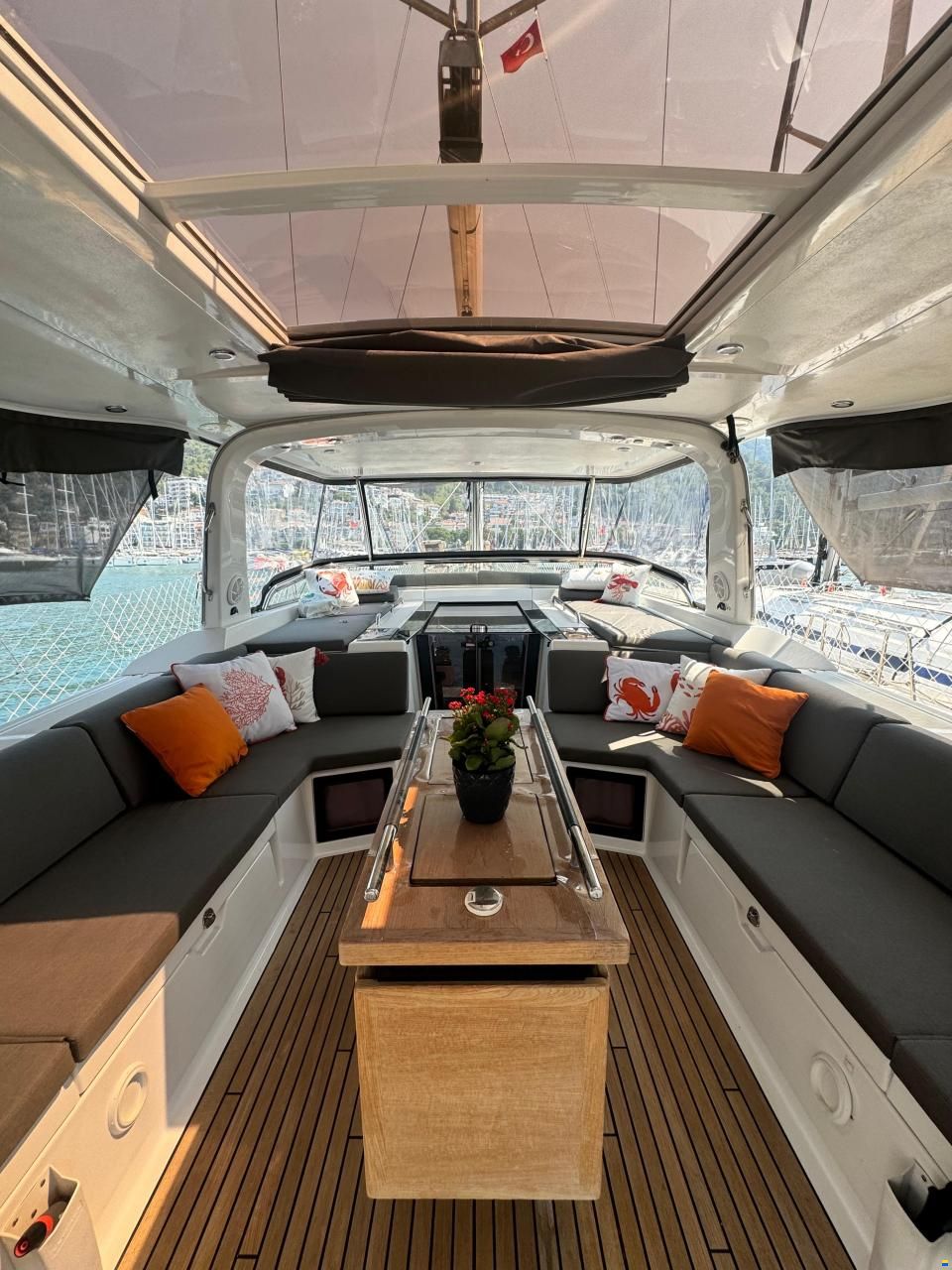 Beneteau Oceanis 55