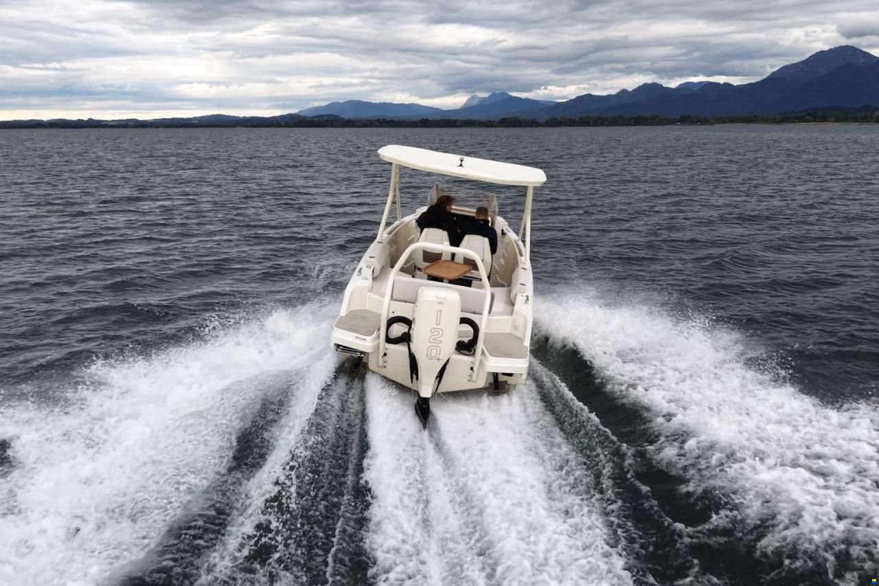 Axopar AX/E 22 Spyder