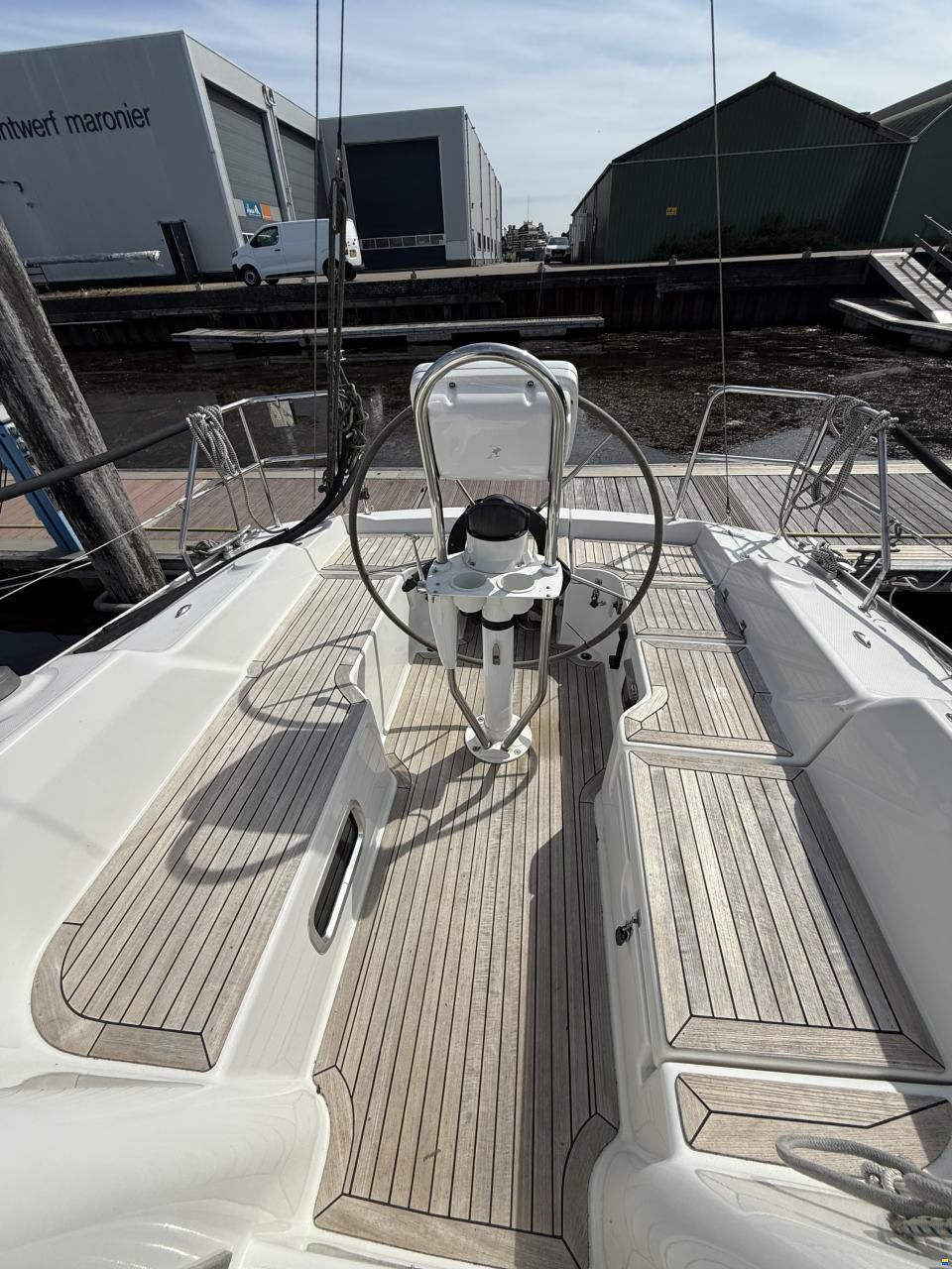 Hanse 342