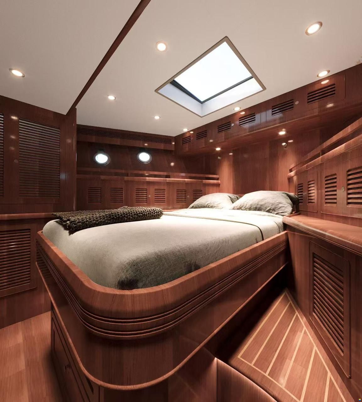 Selene 56 Explorer