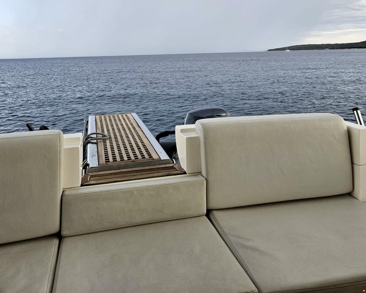 Azimut 47