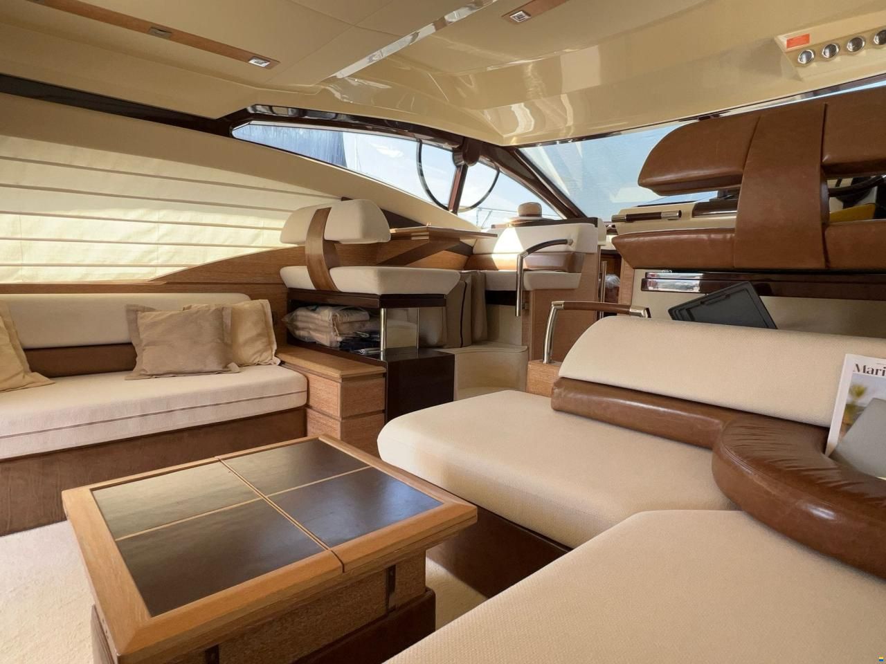 Azimut 47