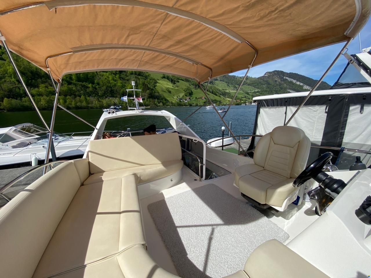 Galeon 390 Fly