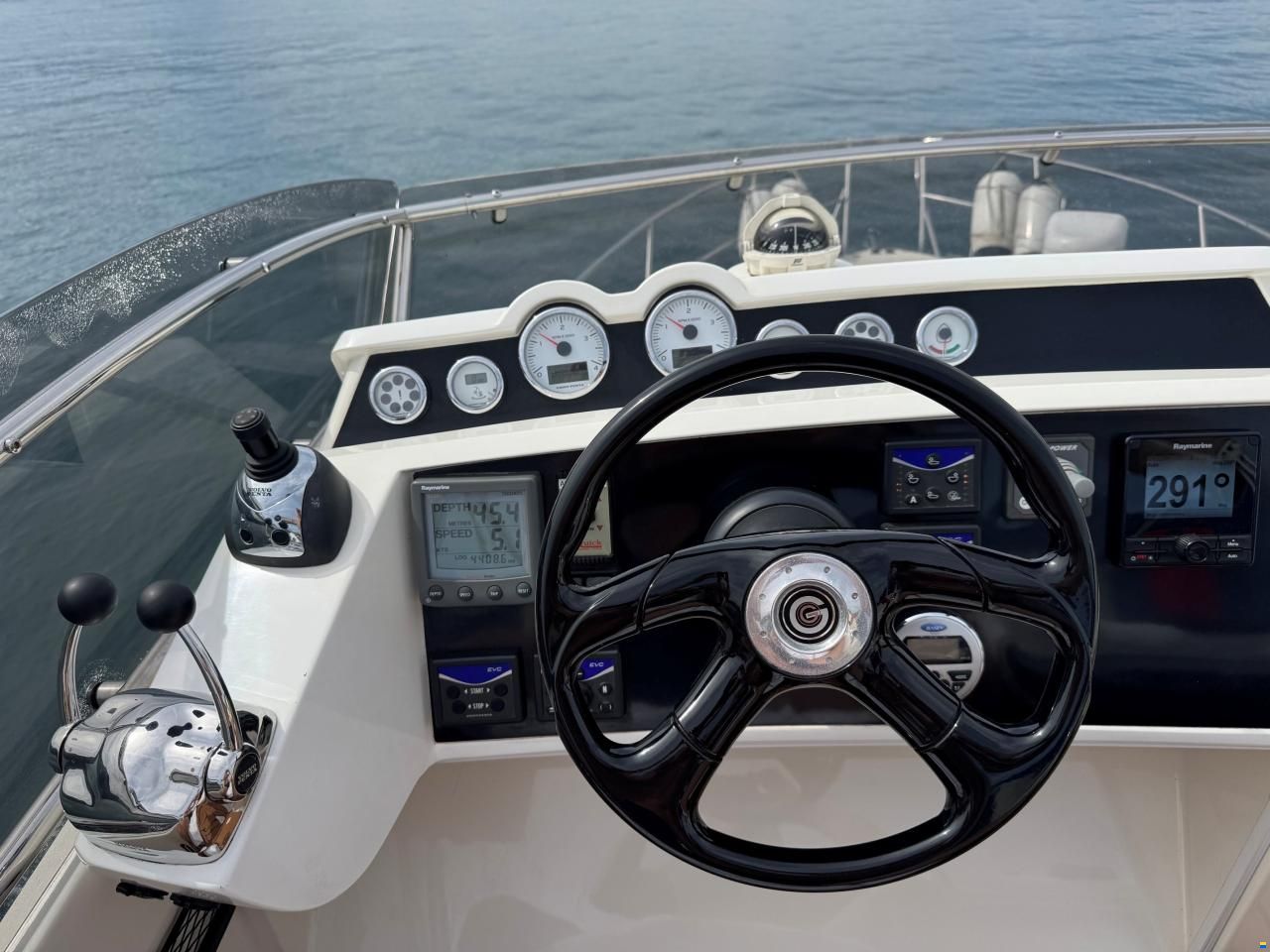 Galeon 390 Fly
