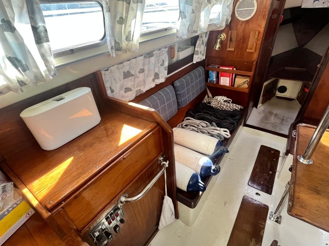 Shipman 28