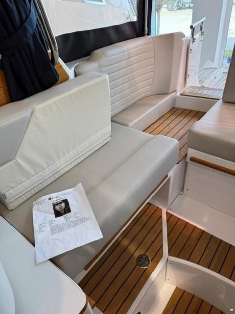 Aquador 25 HT