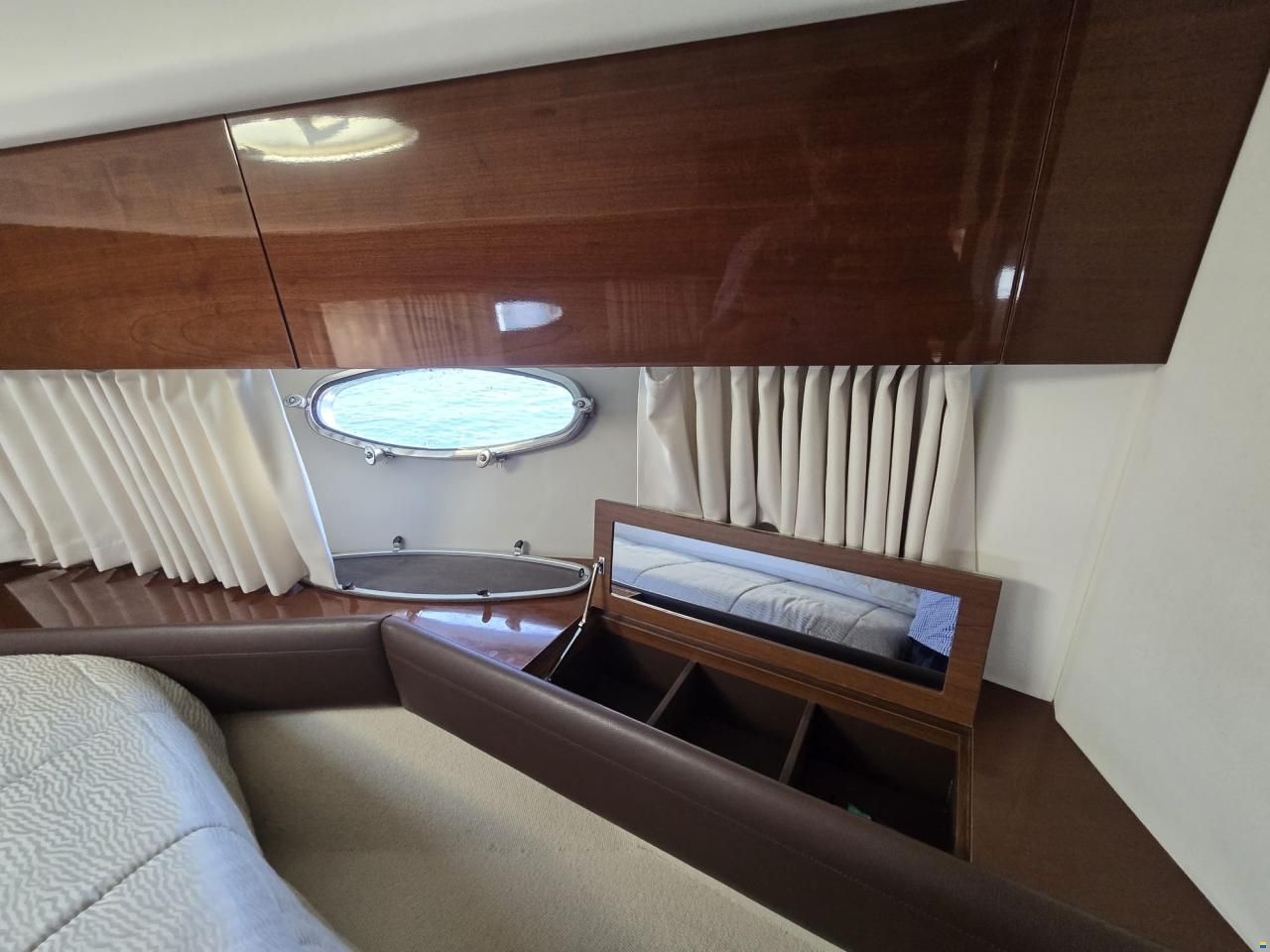 Princess V 42 Hartop
