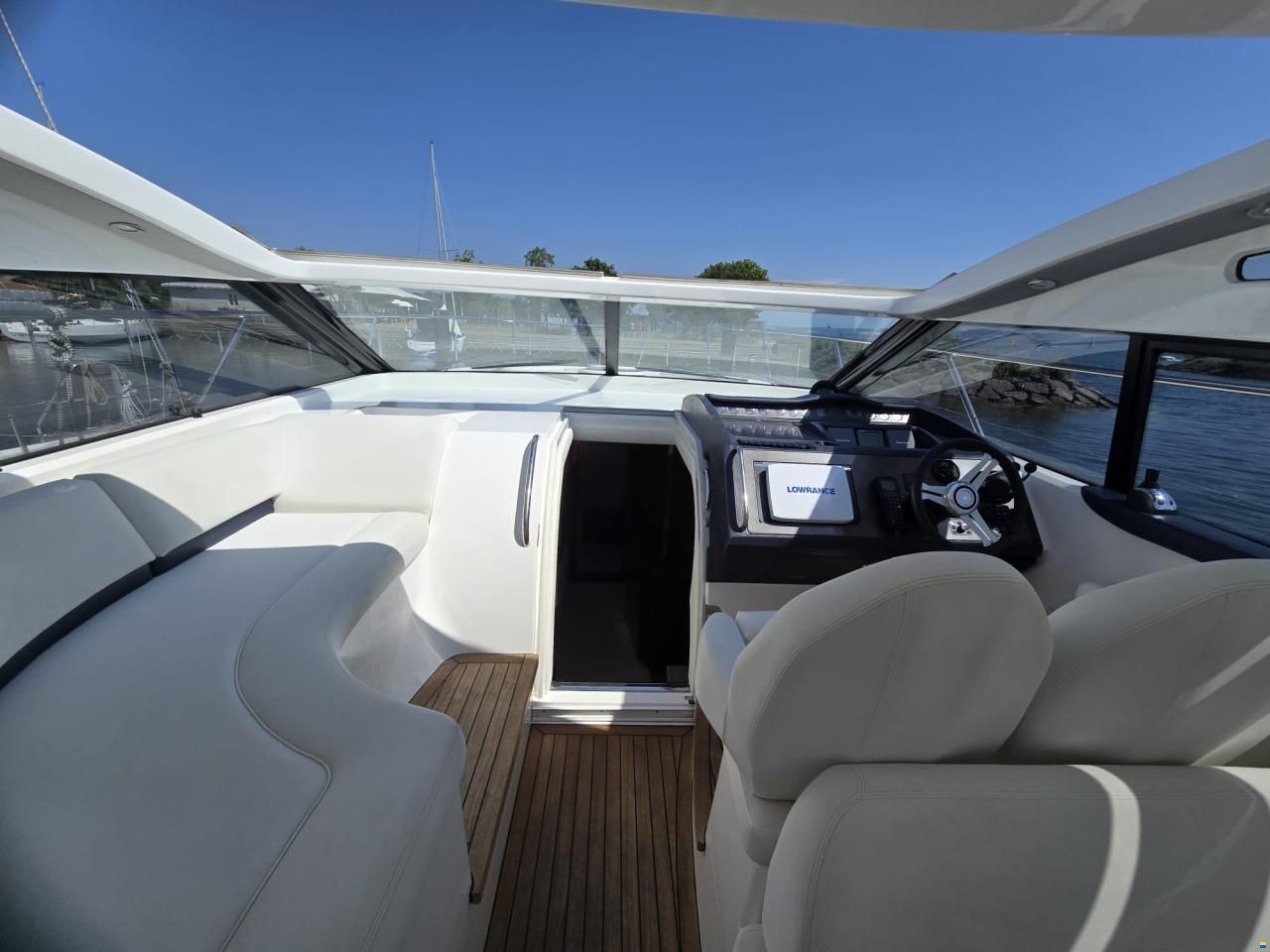 Princess V 42 Hartop