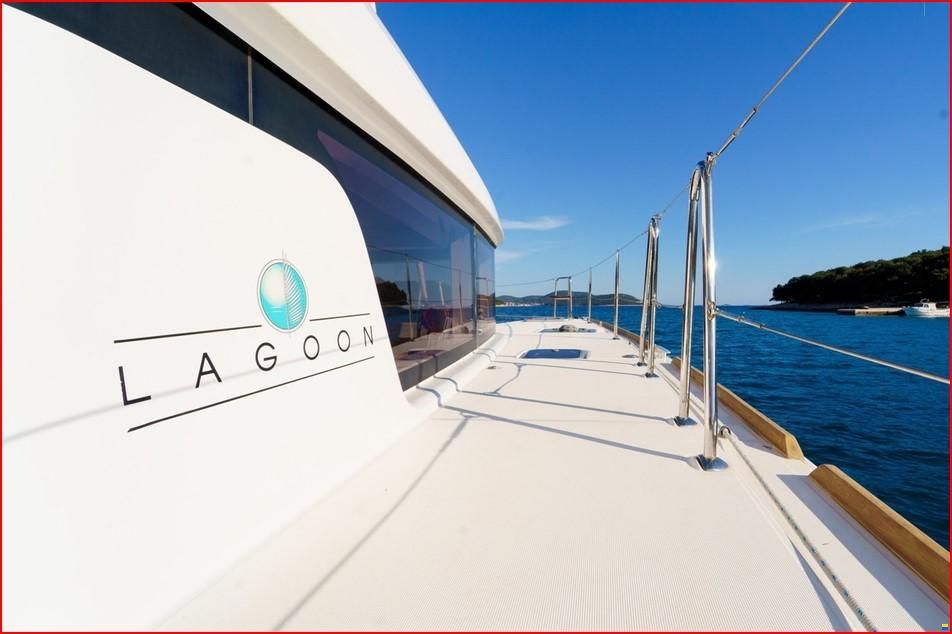 Lagoon 39