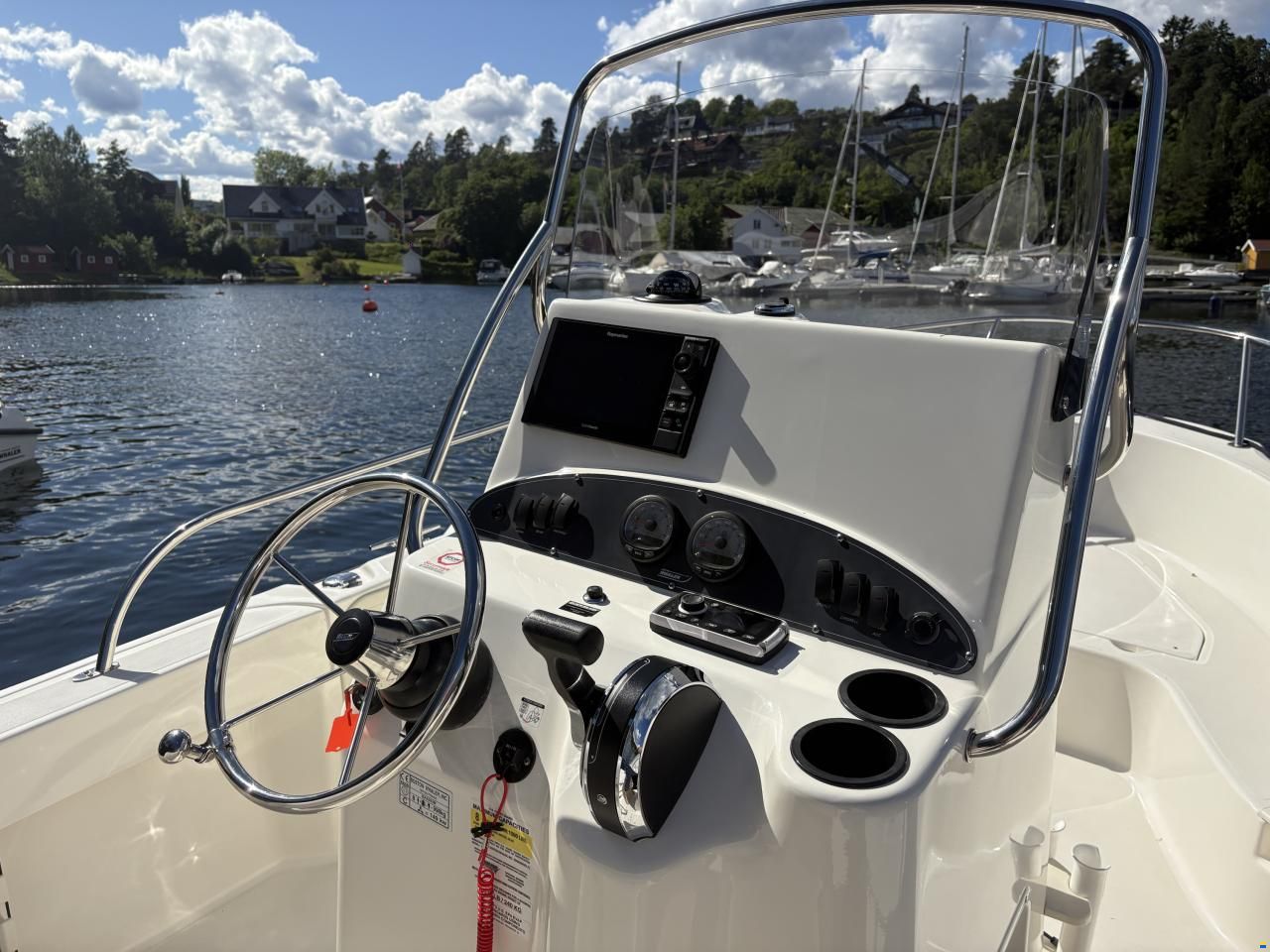 Boston Whaler 190 Outrage