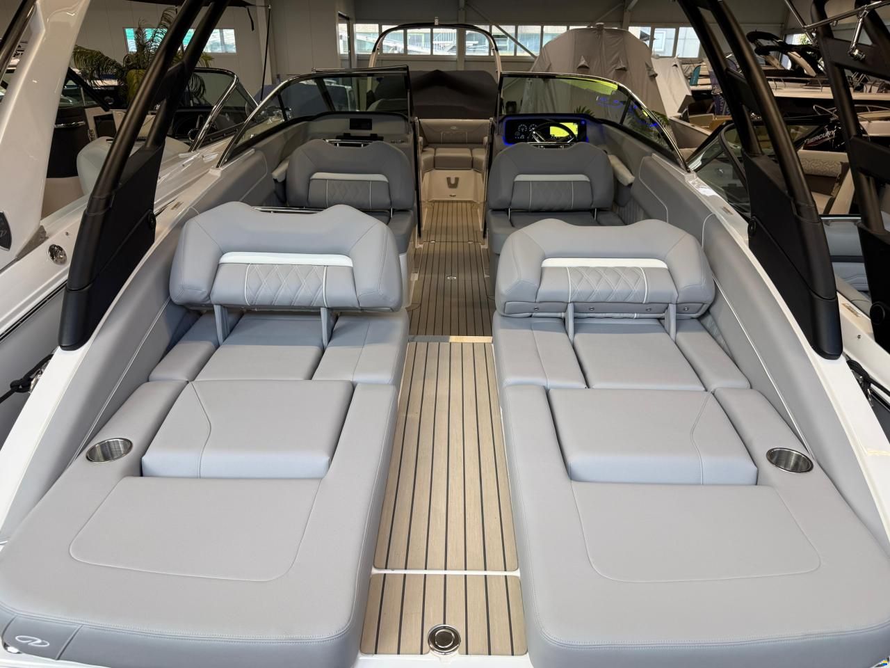 Regal LS4