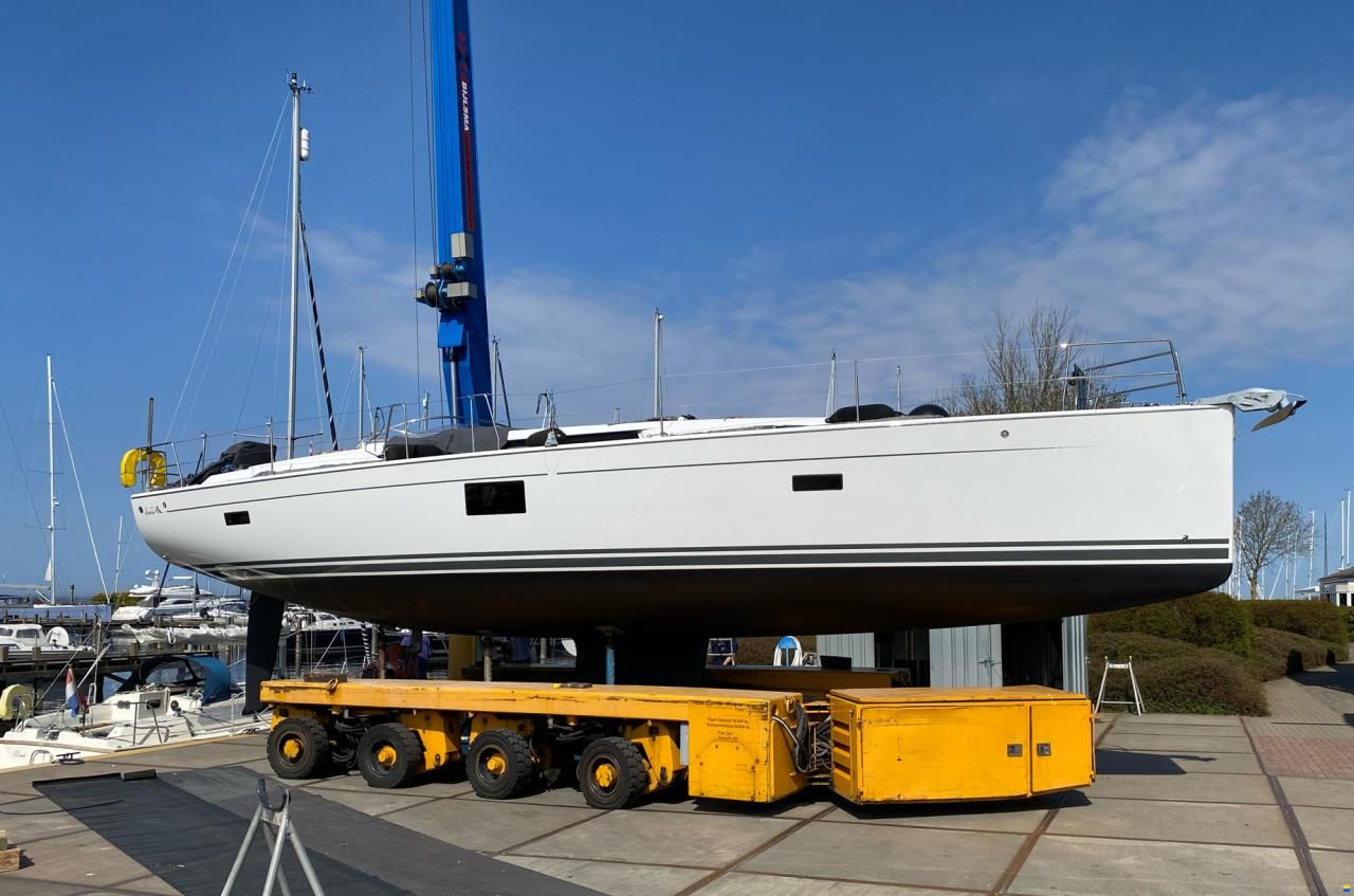 Hanse 455