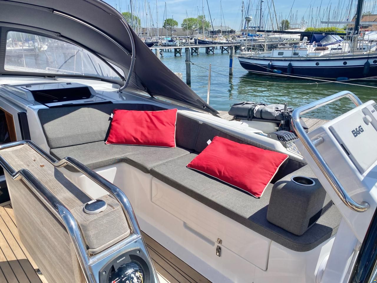 Hanse 455