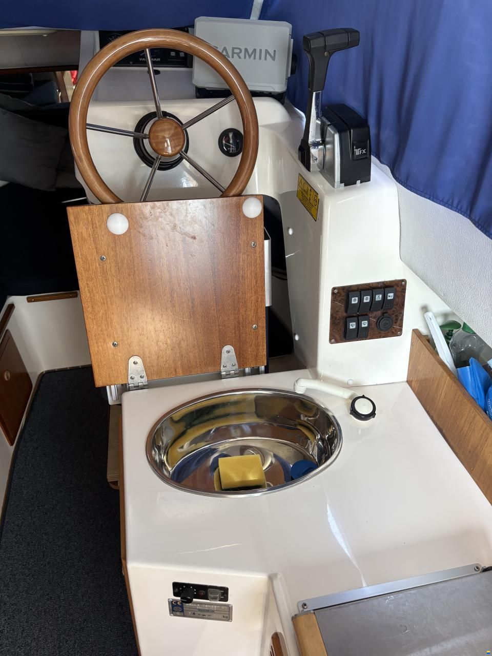 Bella 703