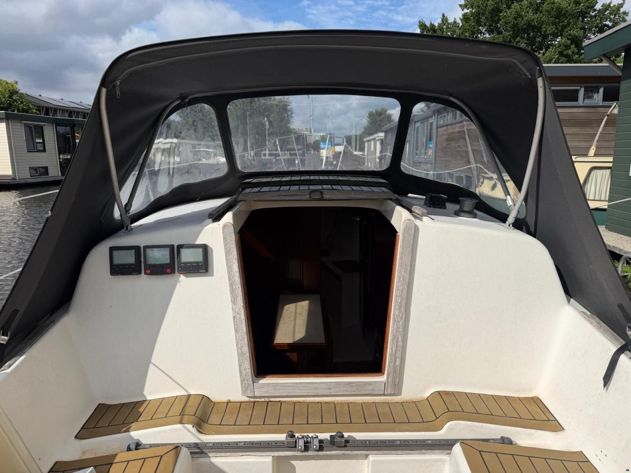 Hunter 30
