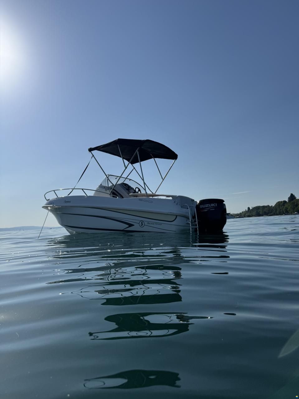 BENETEAU Flyer 500 Sundeck Motorboot Bod