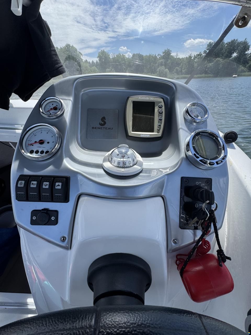 BENETEAU Flyer 500 Sundeck Motorboot Bod