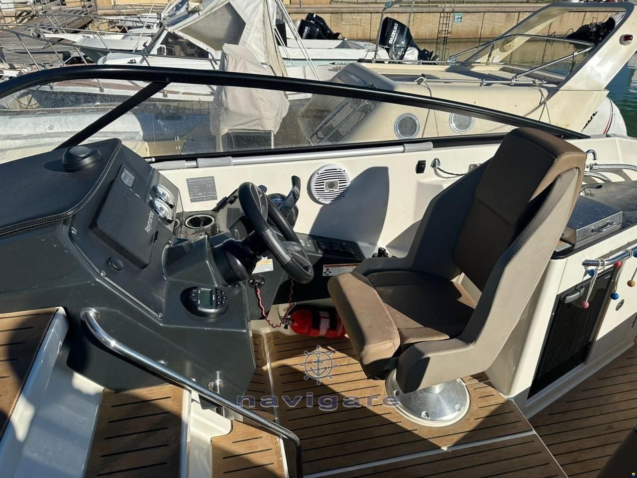 Quicksilver Activ 805 Cruiser