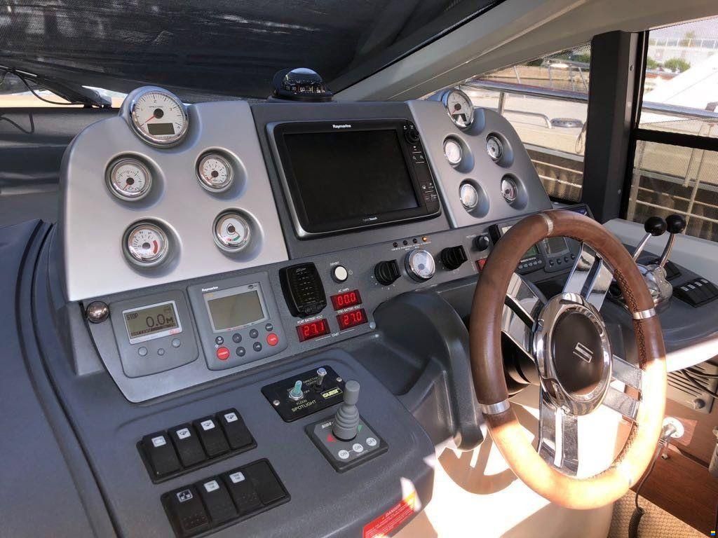 Azimut S 43