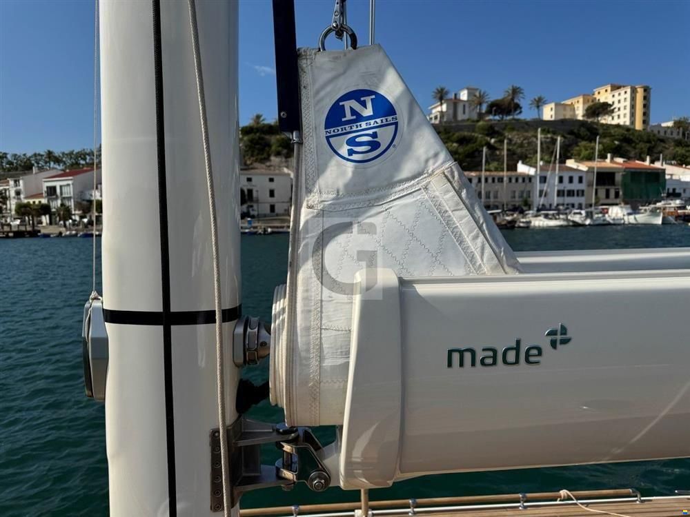 Leonardo Yachts Eagle 54