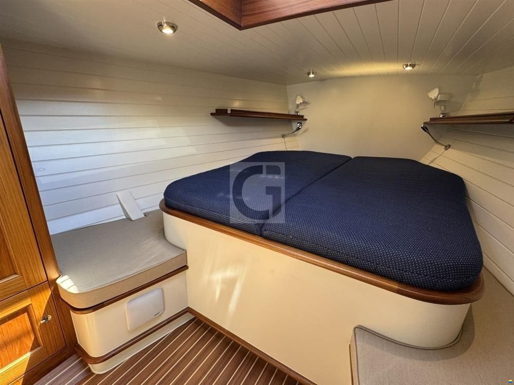 Leonardo Yachts Eagle 54