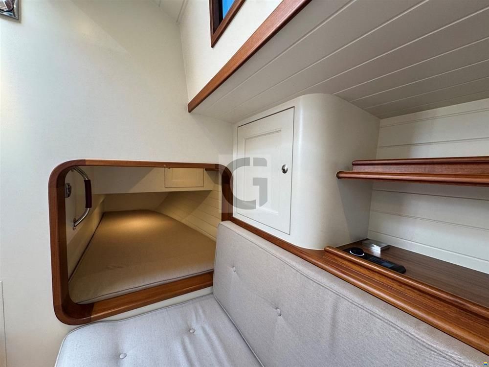 Leonardo Yachts Eagle 54