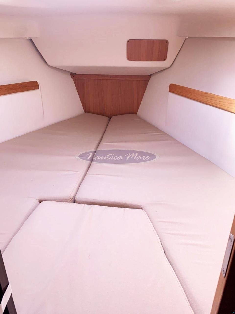 Catalina 309