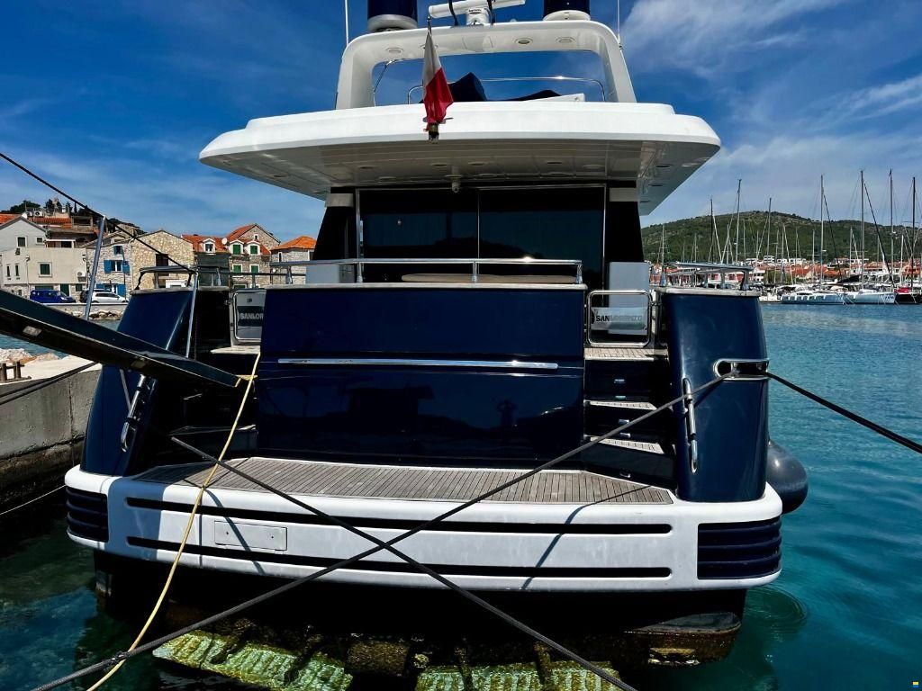 Sanlorenzo SL 82