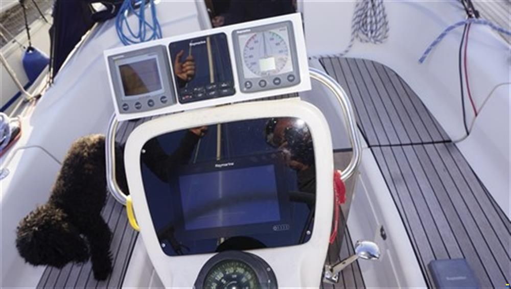 Bavaria 36 CRUISER