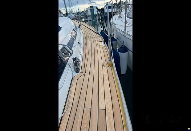 Bavaria 36 CRUISER