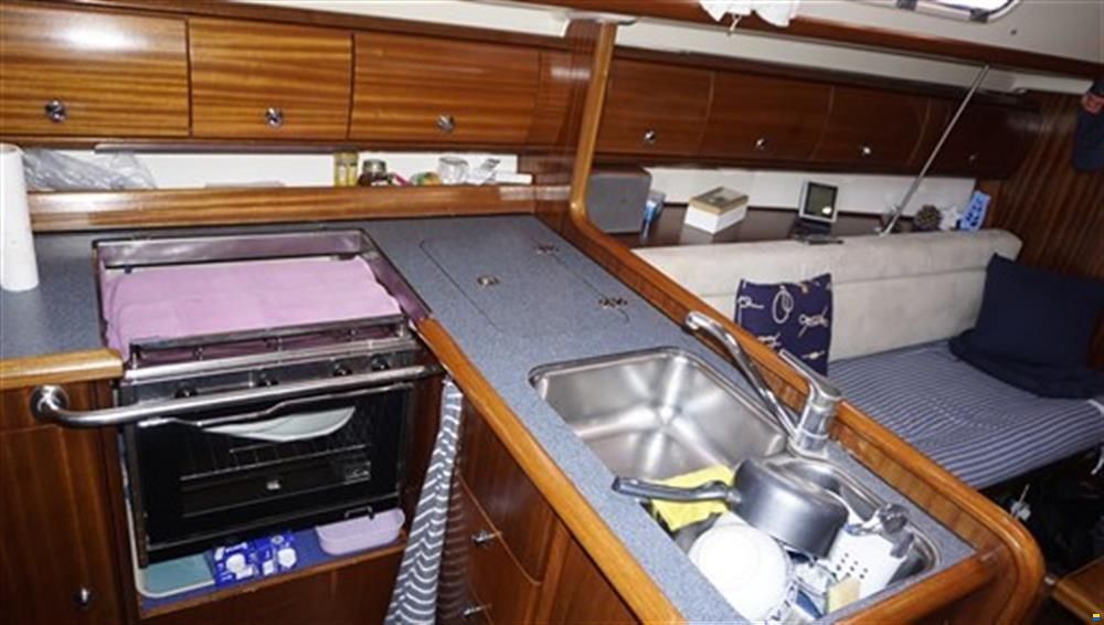 Bavaria 36 CRUISER