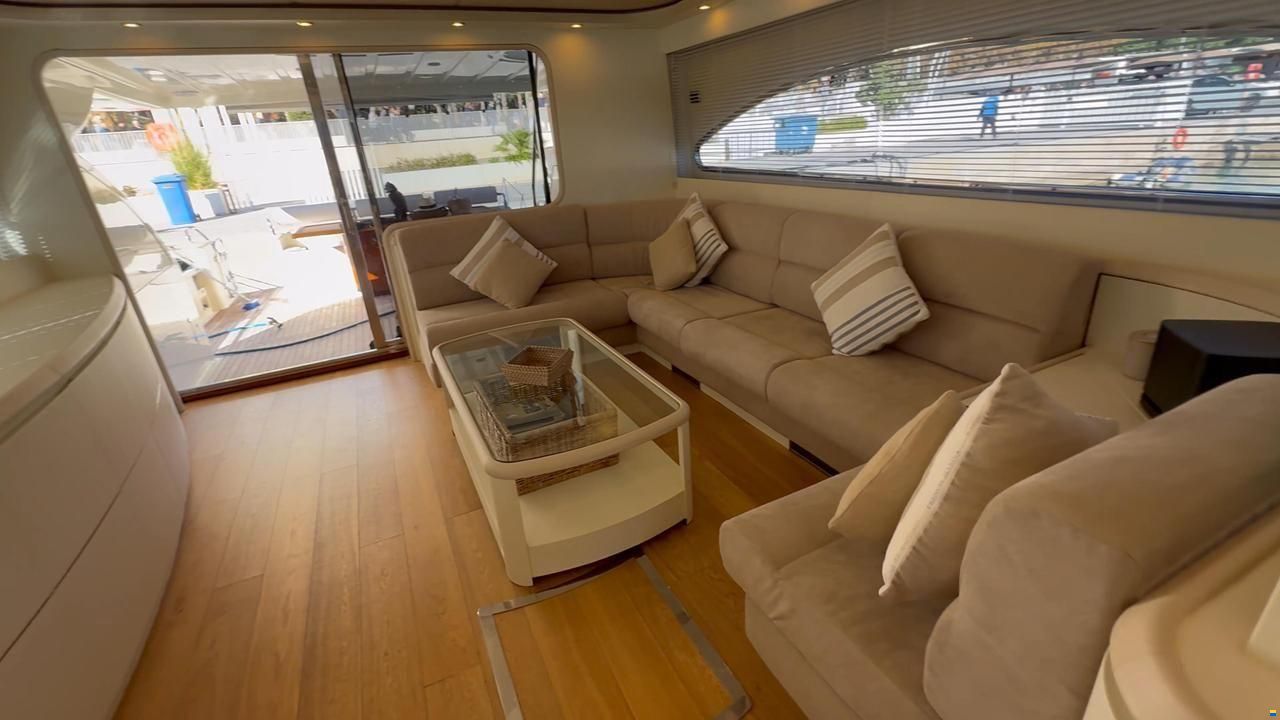 Astondoa 72 Glx