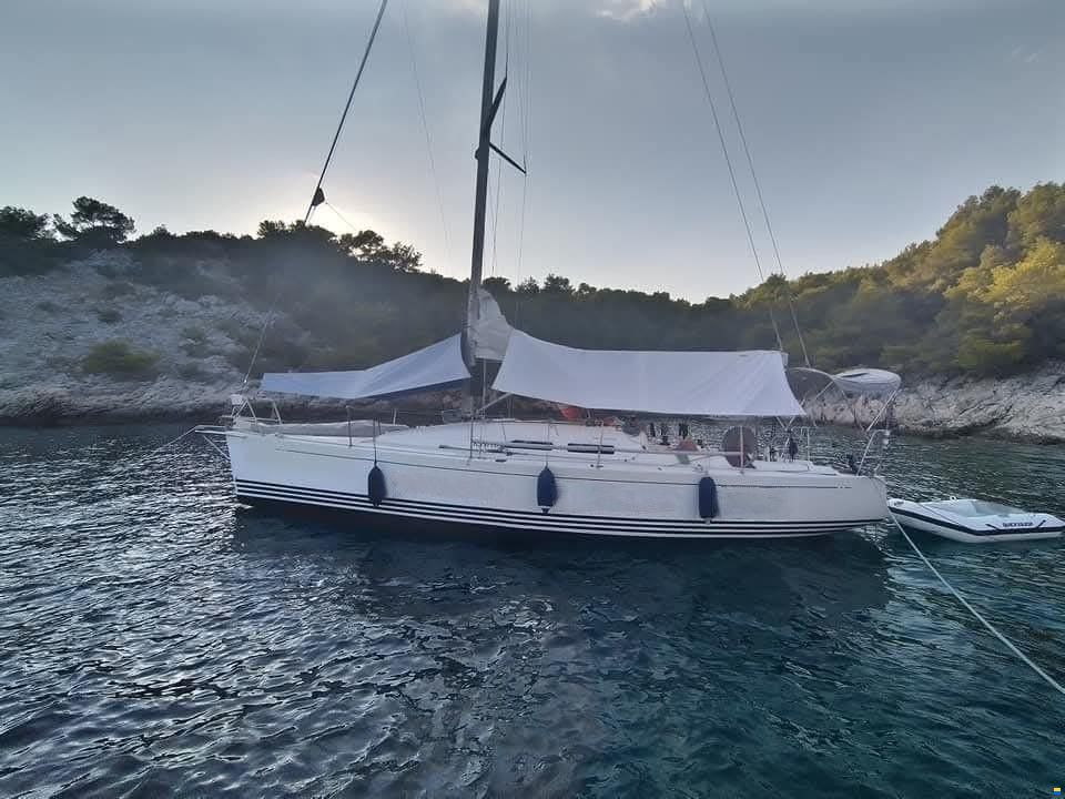 X-Yachts X-35