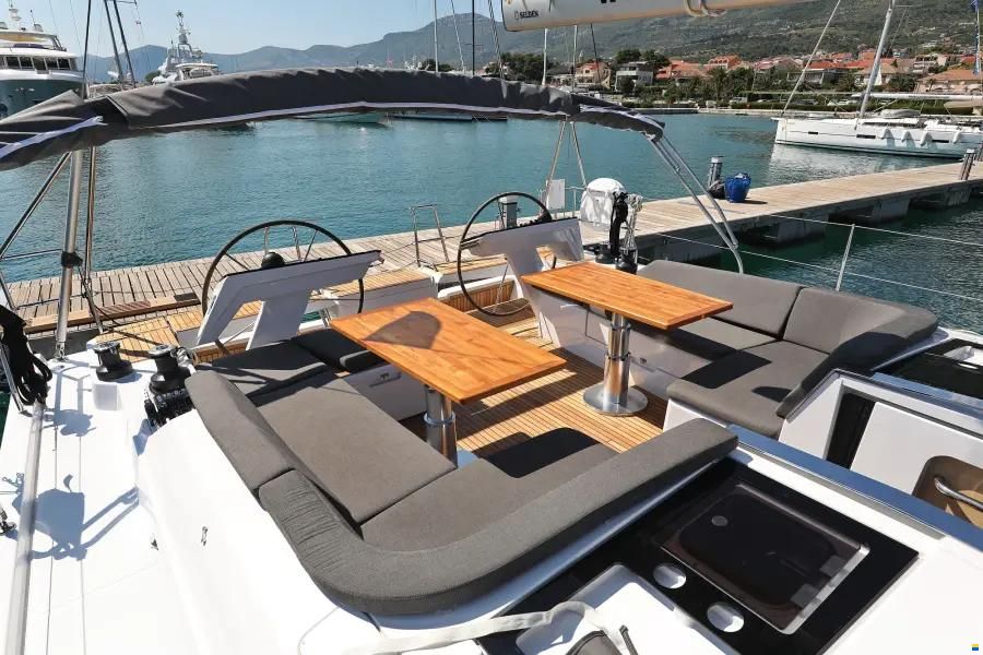 Hanse 460