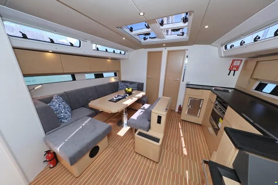 Hanse 460