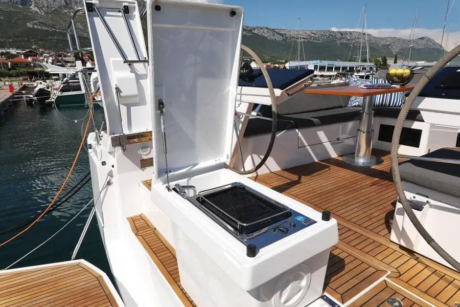 Hanse 460