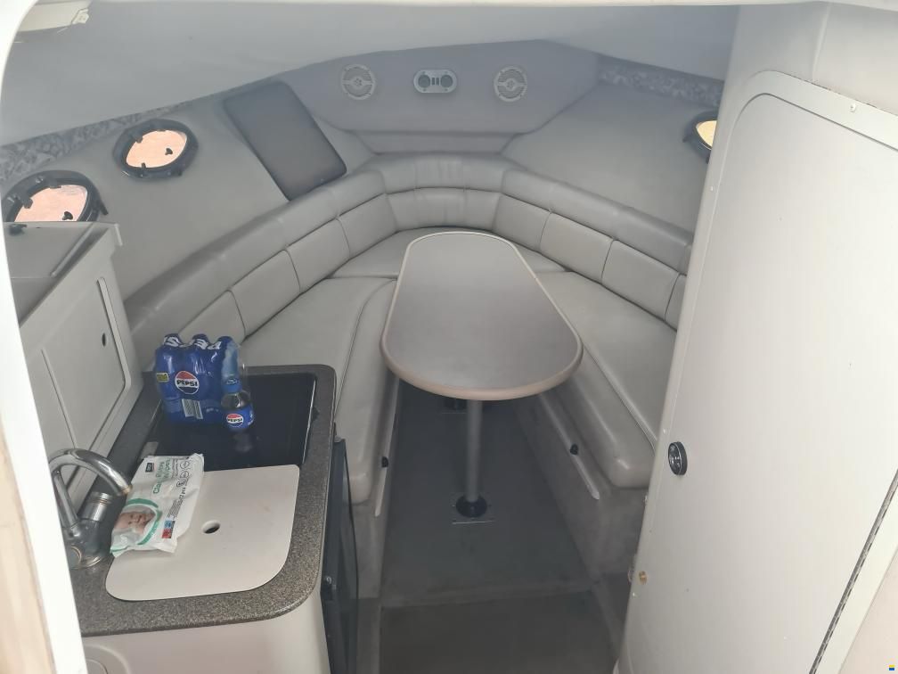 Crownline 250