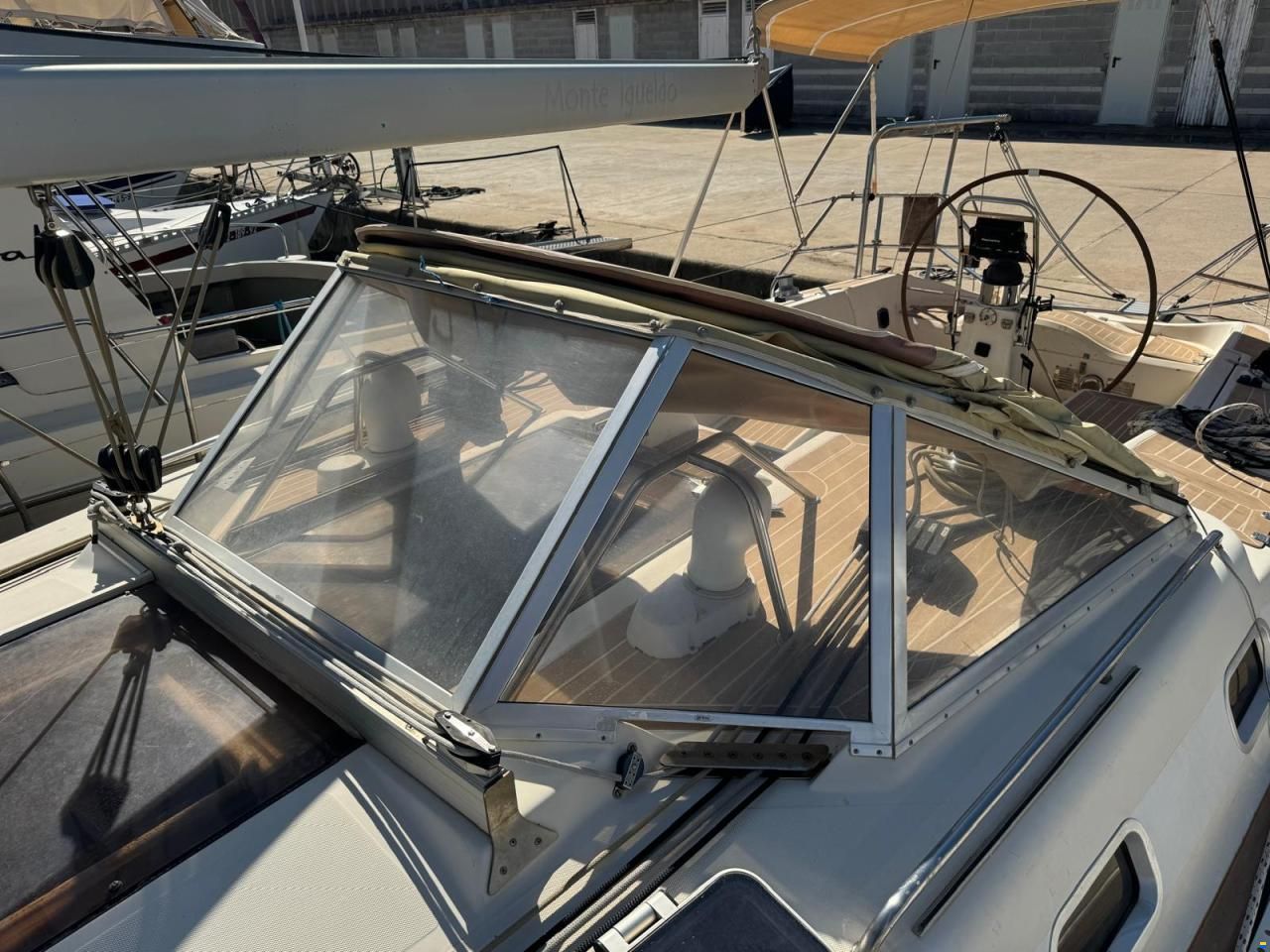 Bavaria 390 Lagoon