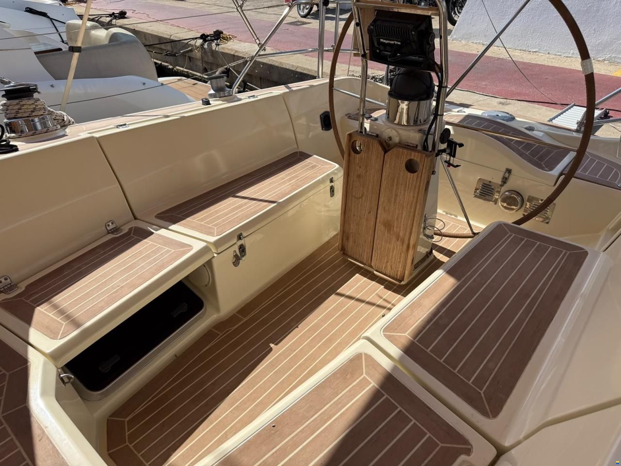Bavaria 390 Lagoon