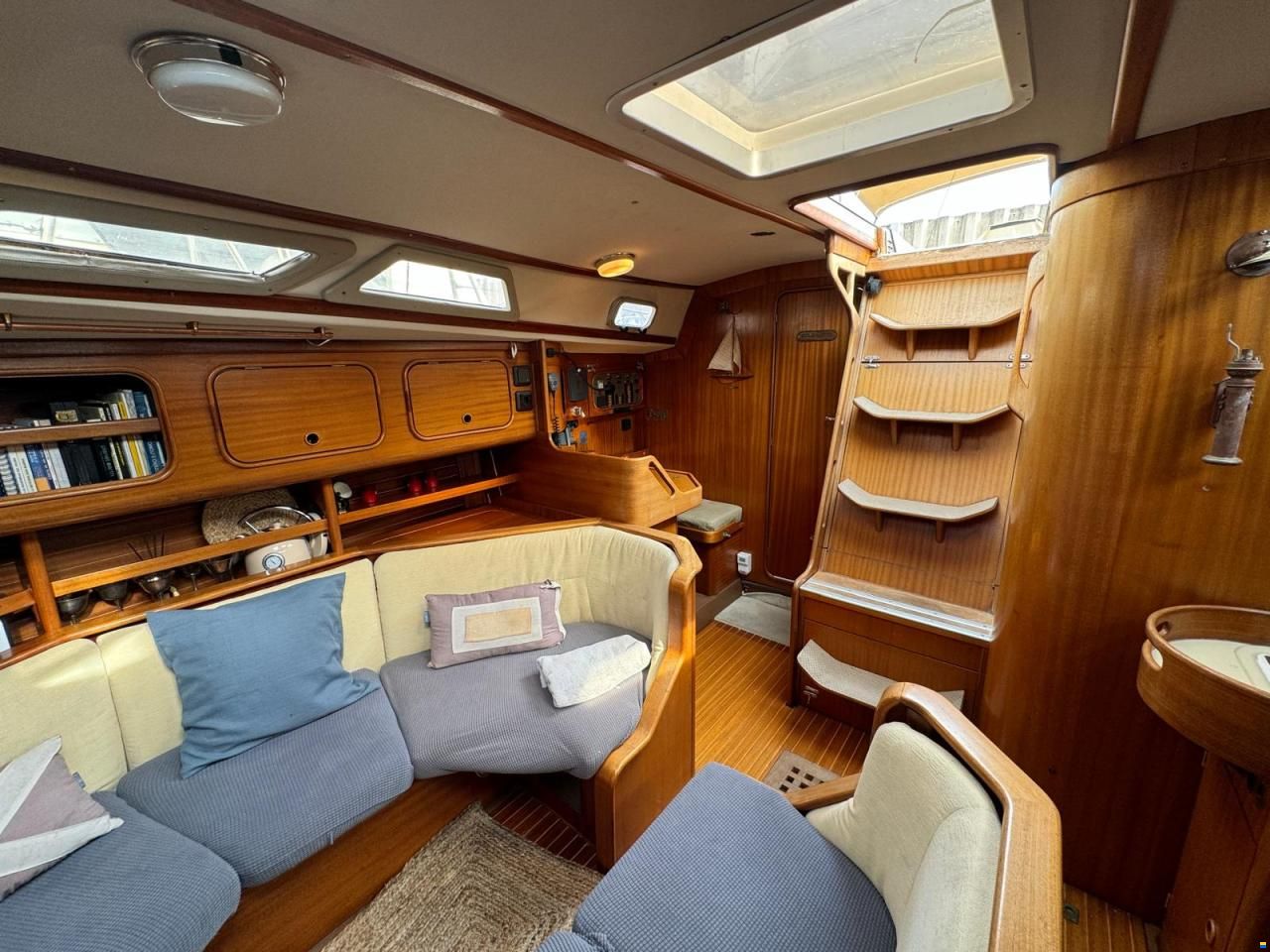 Bavaria 390 Lagoon