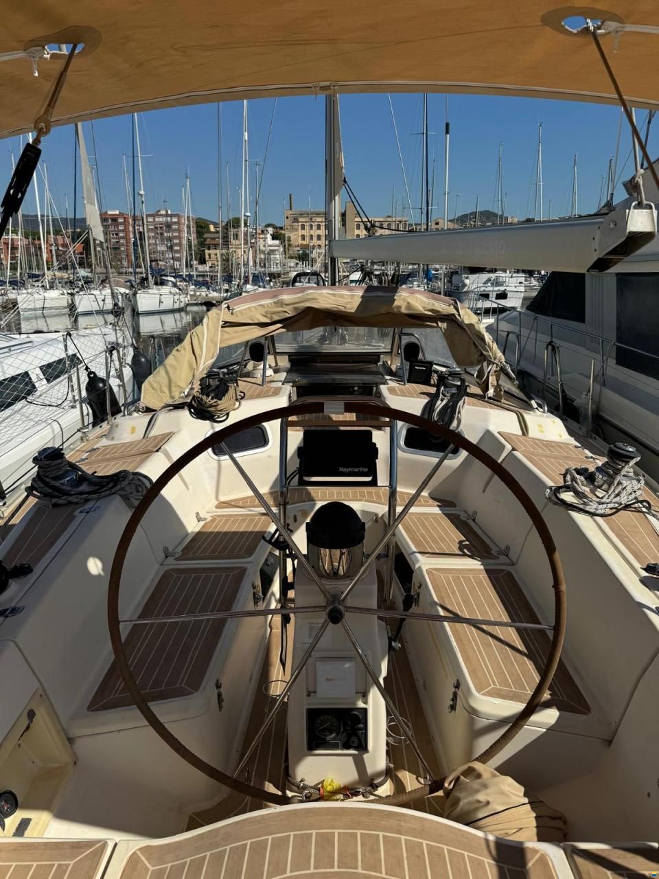 Bavaria 390 Lagoon