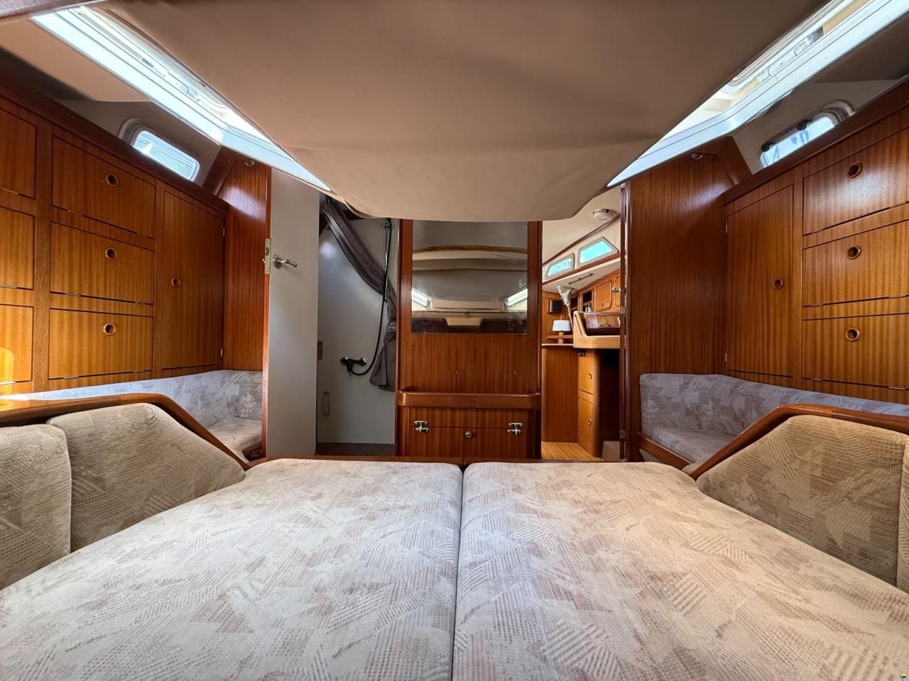 Bavaria 390 Lagoon