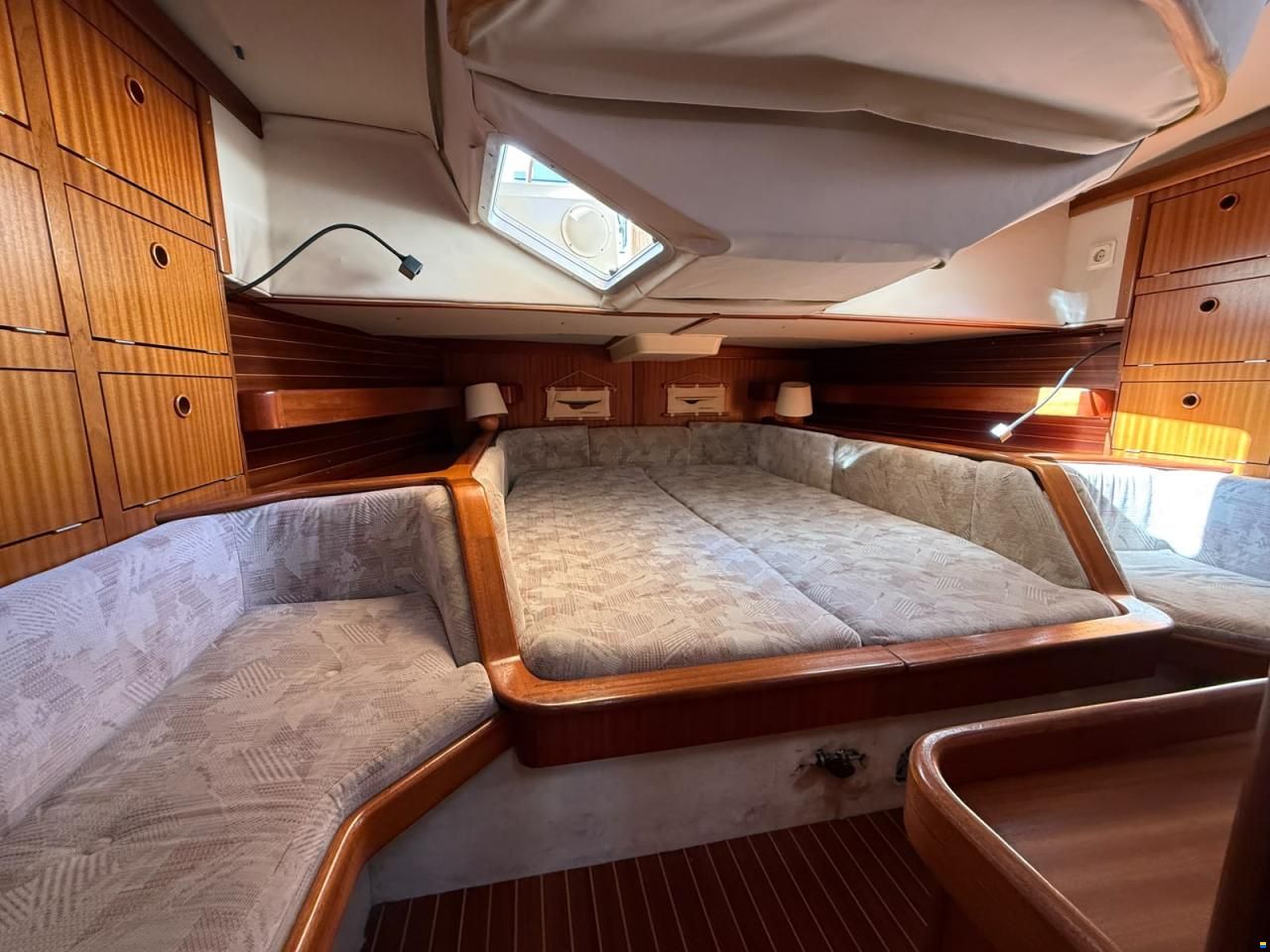 Bavaria 390 Lagoon
