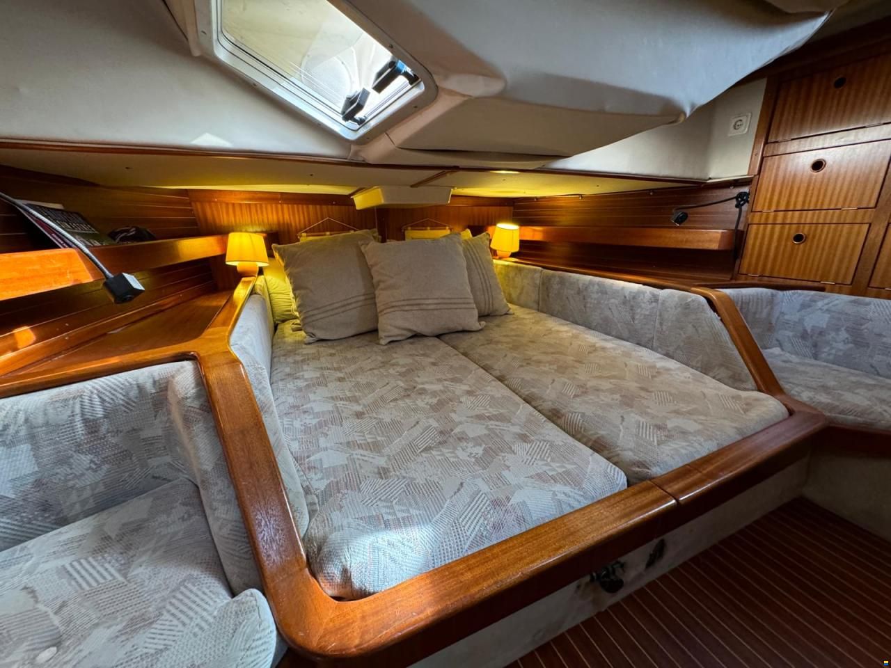 Bavaria 390 Lagoon