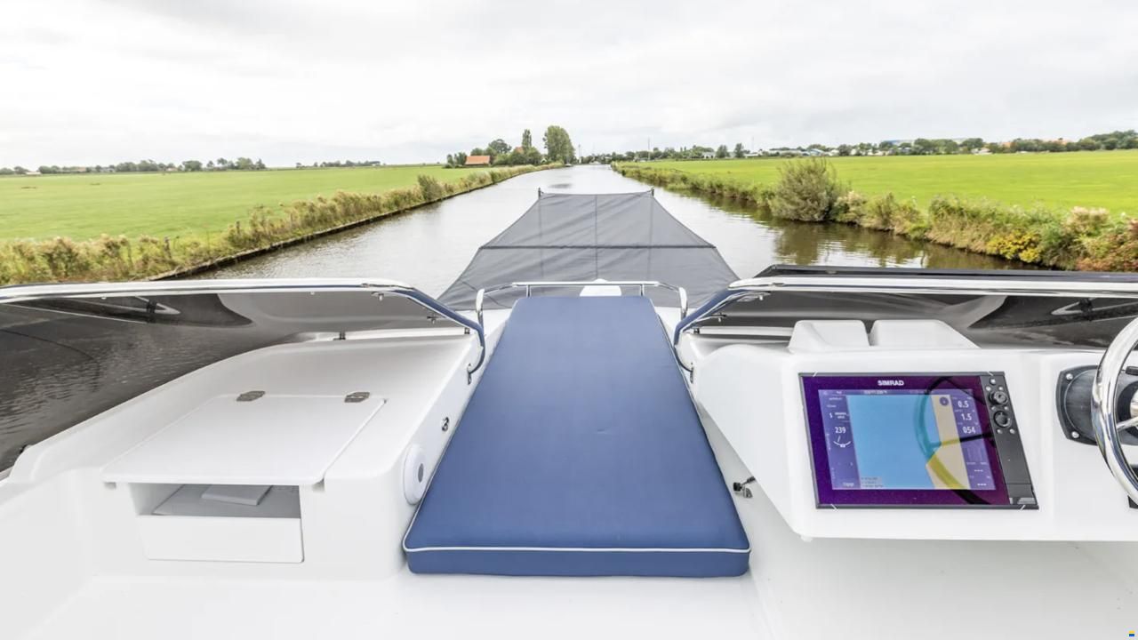 Delphia 10 Lounge Top
