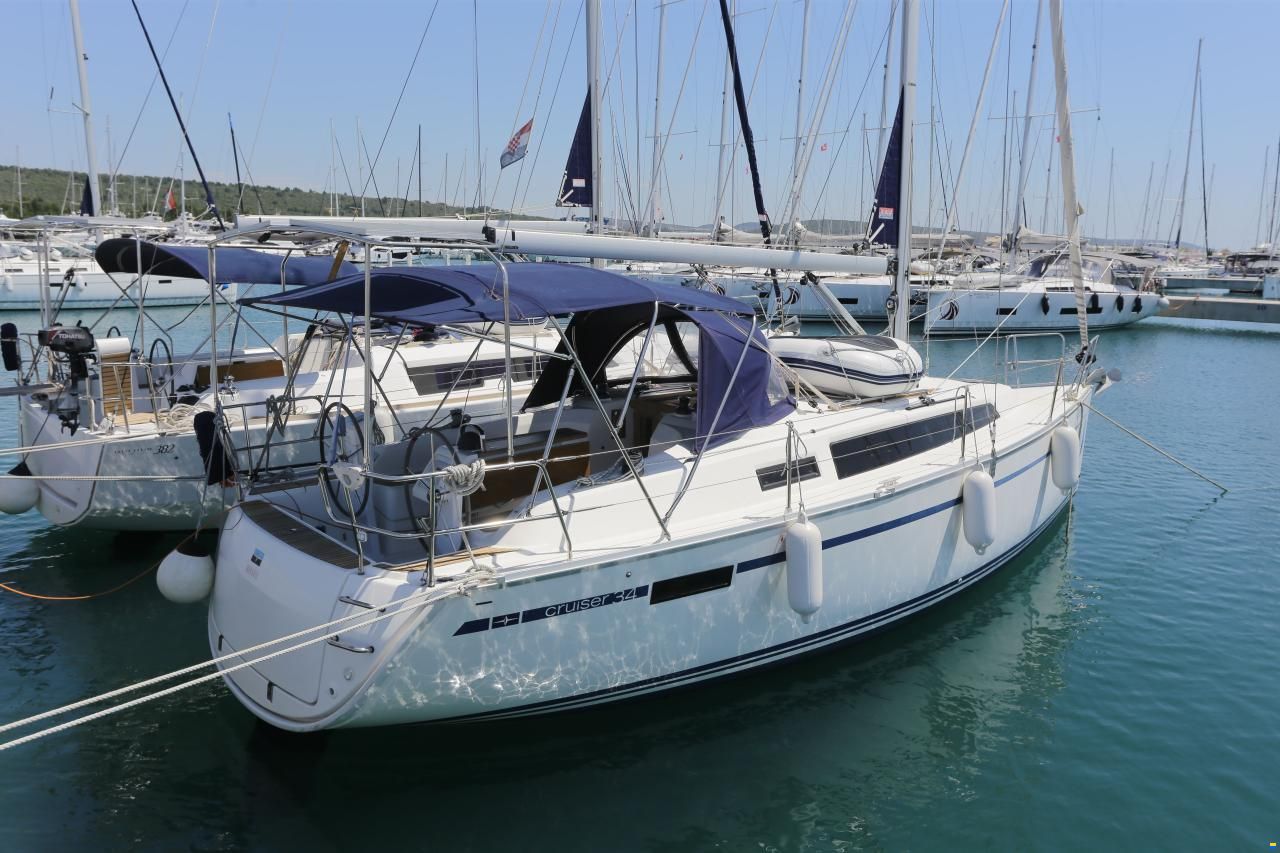 Bavaria Cruiser 34