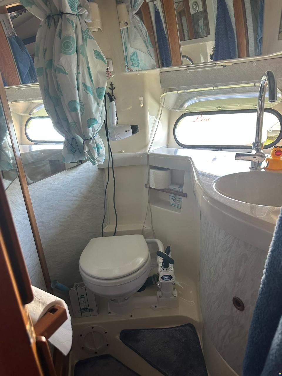 Sealine 328