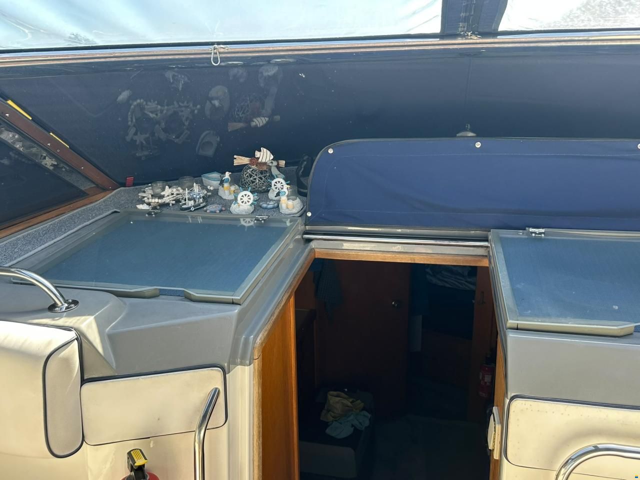 Sealine 328